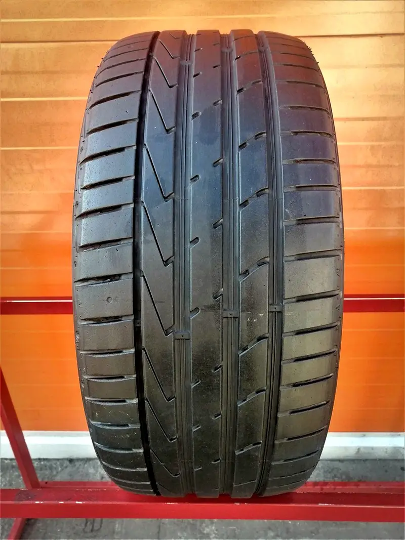 Б/у шина 235/45 R18 Hankook Ventus S1evo 2 K117