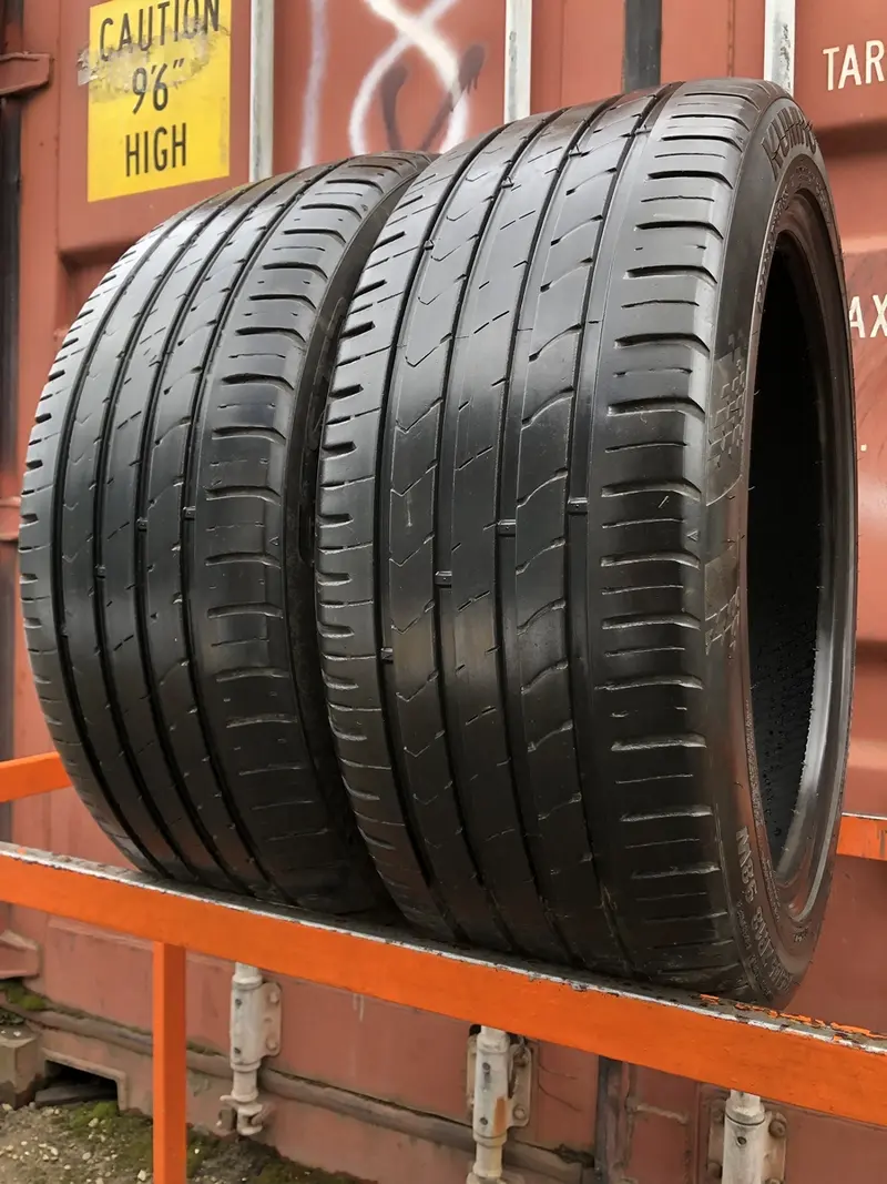 Пара б/у шин 235/45 R18 Kumho Ecsta HS 51
