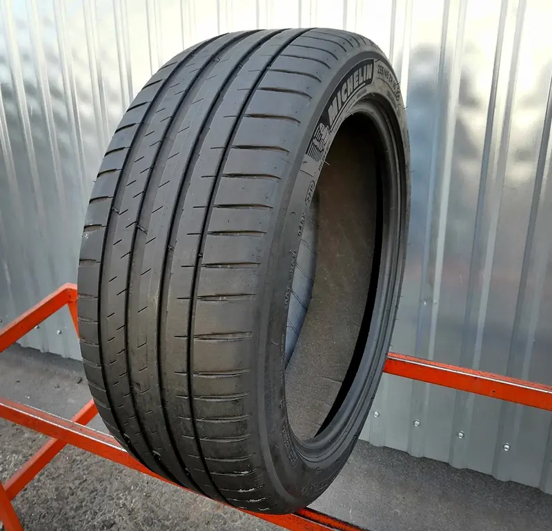 Б/у шина 235/45 R18 Michelin Pilot Sport 4