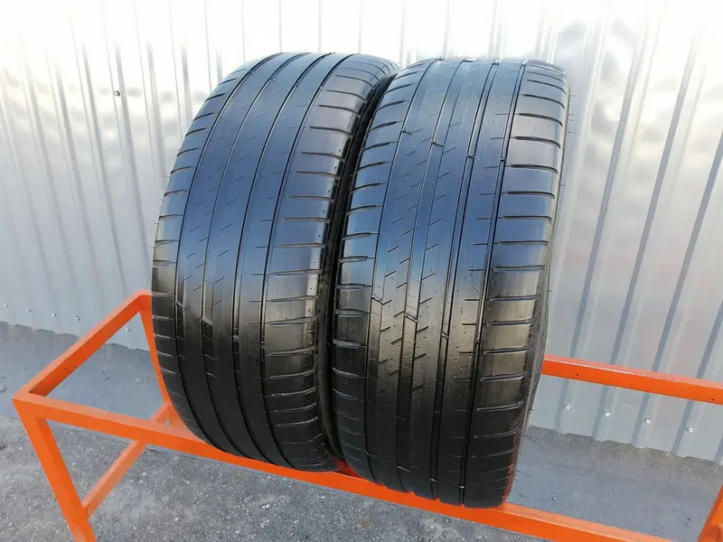 Пара б/у шин 235/45 R18 Michelin Pilot Sport 4, фото 1