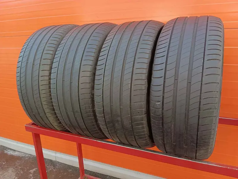 Комплект б/у шин 235/45 R18 Michelin Primacy 3
