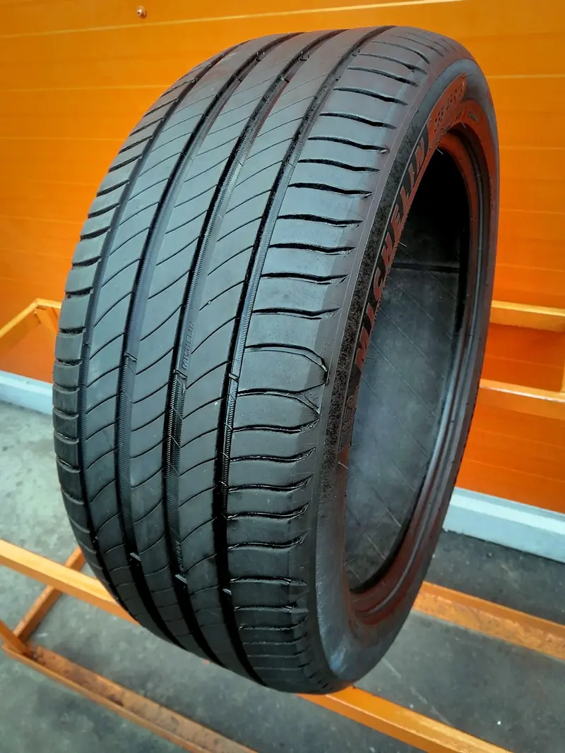 Б/у шина 235/45 R18 Michelin Primacy 4