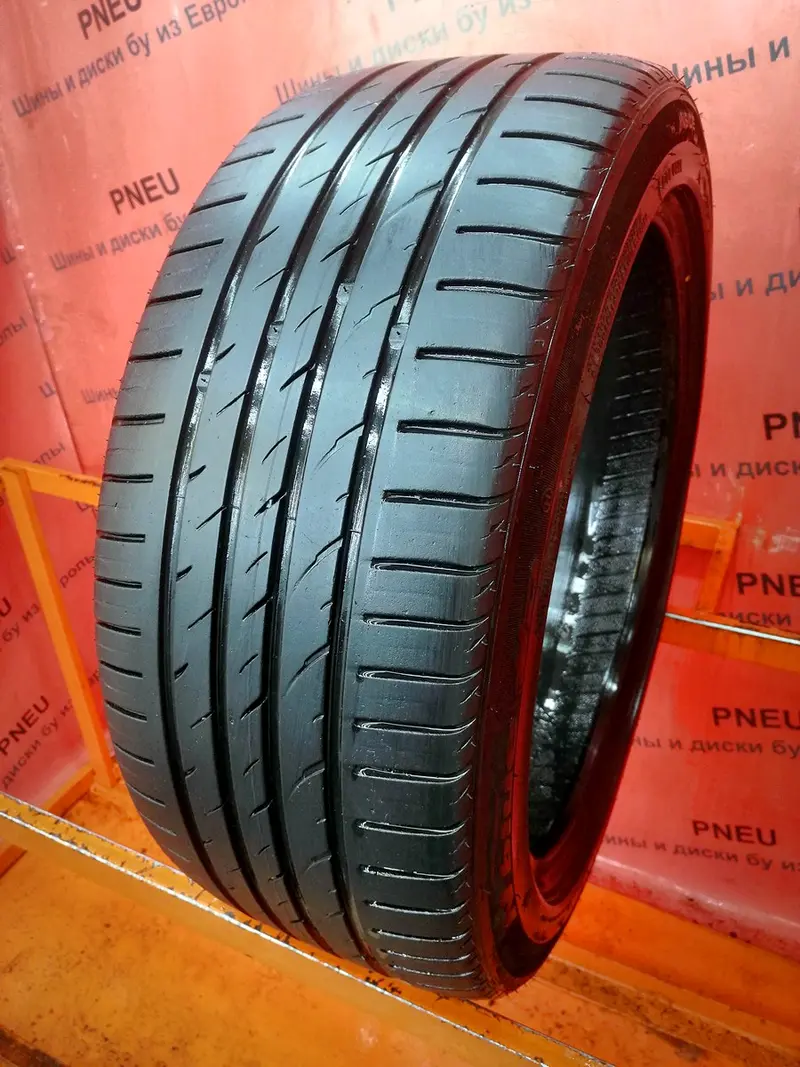 Б/у шина 235/45 R18 Nexen nBlue HD