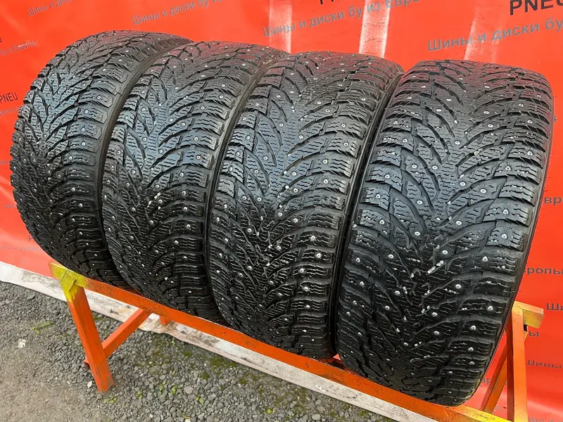 Комплект б/у шин 235/45 R18 Nokian Hakkapeliitta 9