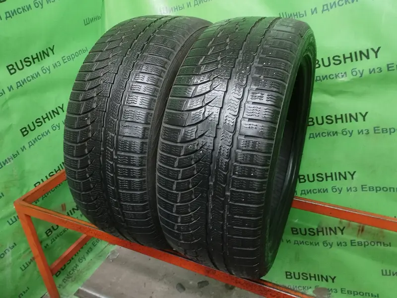 Пара б/у шин 235/45 R18 Nokian WR A4