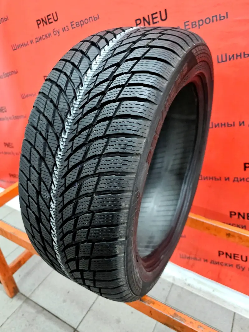 Б/у шина 235/45 R18 Nokian WR Snowproof P