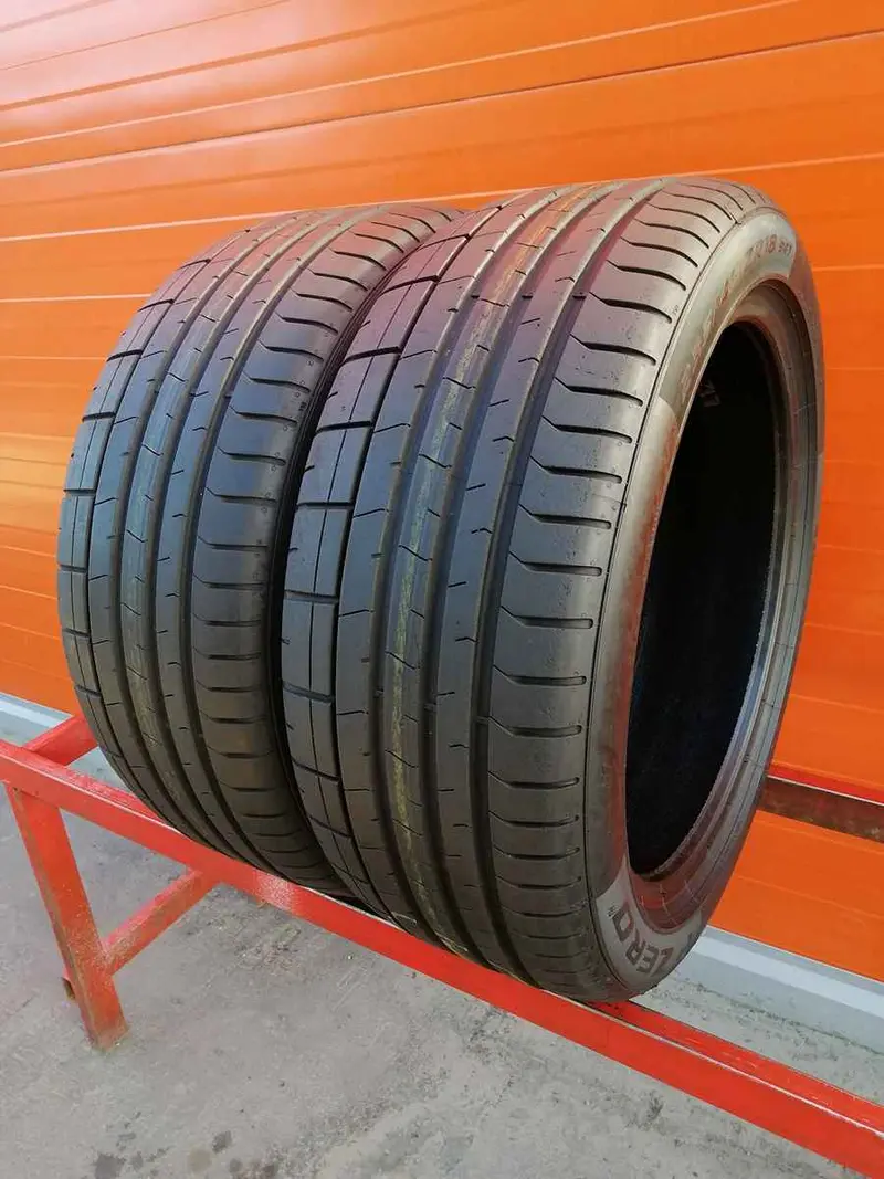 Пара б/у шин 235/45 R18 Pirelli P Zero PZ4, фото 1