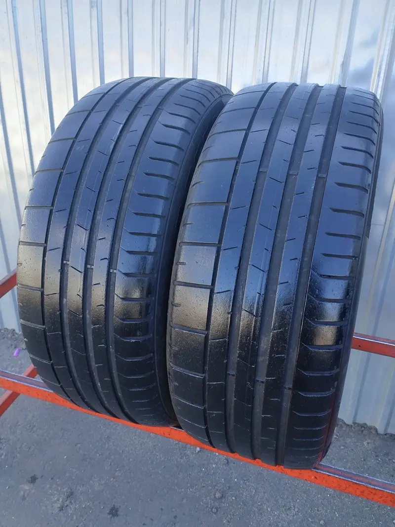 Пара б/у шин 235/45 R18 Pirelli P Zero PZ4, фото 1
