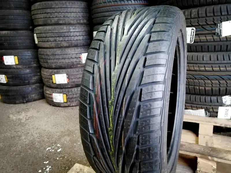 Новая шина 235/45 R18 Uniroyal Rain Sport 2, фото 1