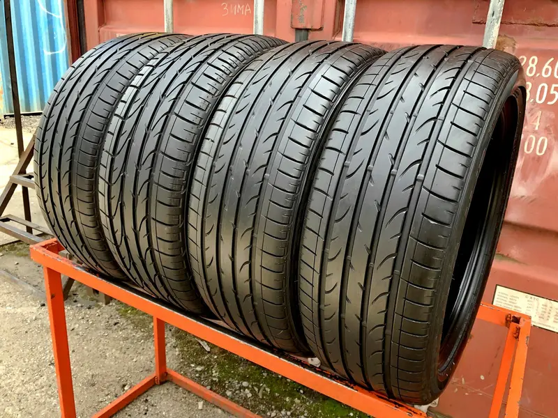 Комплект б/у шин 235/45 R19 Bridgestone Dueler H/P Sport
