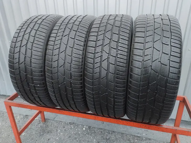 Комплект б/у шин 235/45 R19 Continental ContiWinterContact TS 830 P