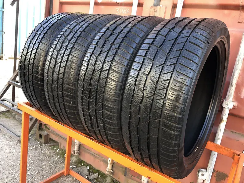 Комплект б/у шин 235/45 R19 Continental ContiWinterContact TS 830 P