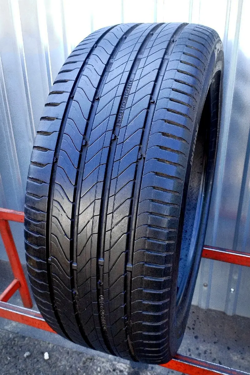 Б/у шина 235/45 R19 Continental UltraContact