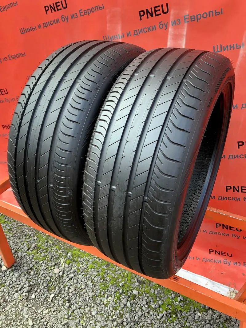 Пара б/у шин 235/45 R19 Dunlop SP Sport Maxx 060