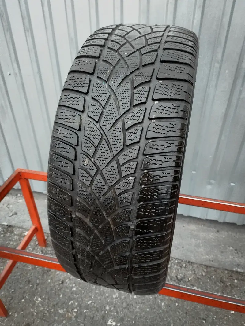 Б/у шина 235/45 R19 Dunlop SP Winter Sport 3D