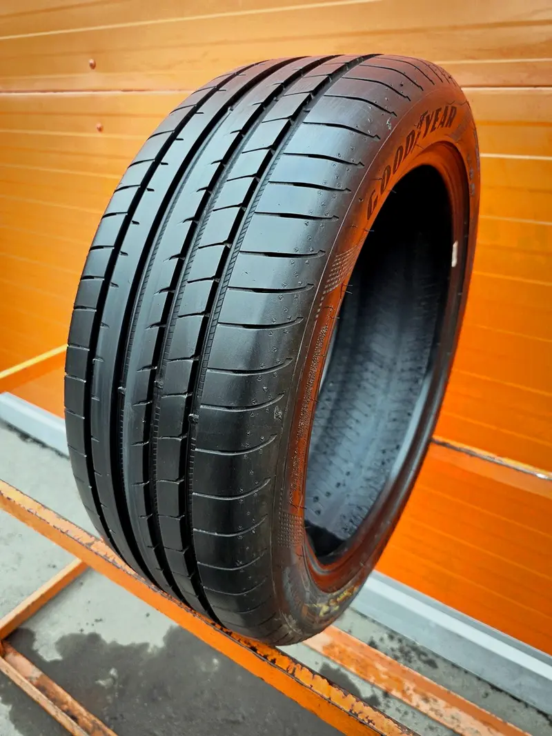 Б/у шина 235/45 R19 Goodyear Eagle F1 Asymmetric 5