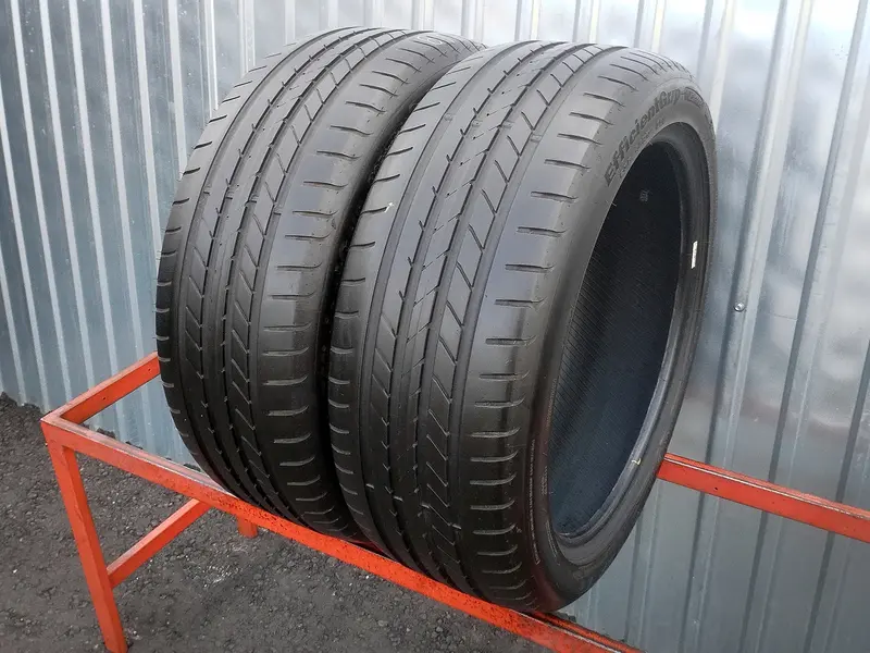 Пара б/у шин 235/45 R19 Goodyear EfficientGrip RunFlat MOE, фото 1