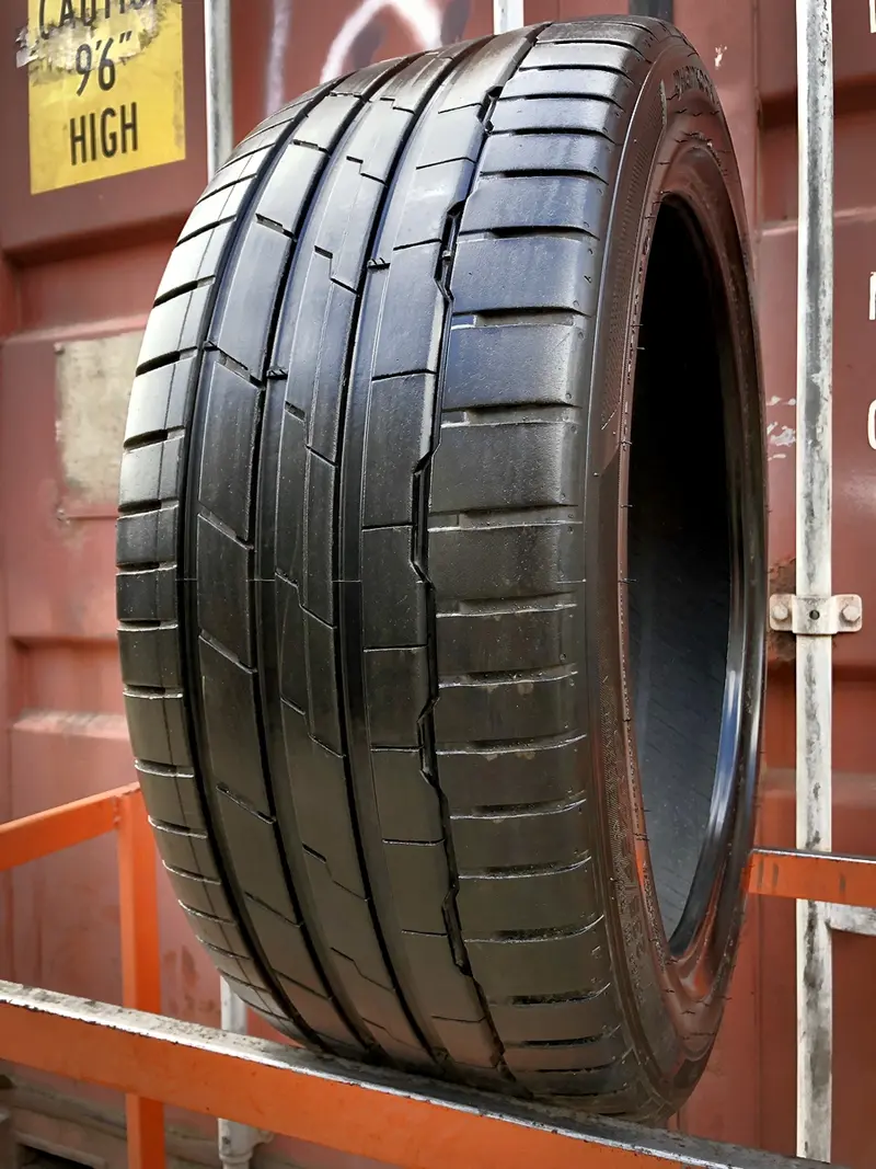 Б/у шина 235/45 R19 Hankook Ventus S1 Evo3 K127