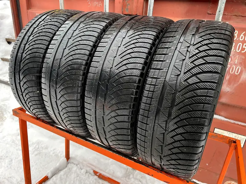Комплект б/у шин 235/45 R19 Michelin Pilot Alpin PA 4