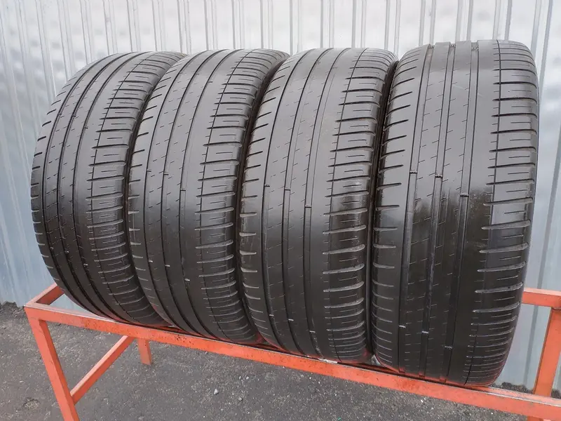 Комплект б/у шин 235/45 R19 Michelin Pilot Sport PS 3
