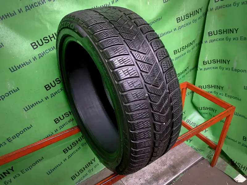 Б/у шина 235/45 R19 Pirelli Winter Sottozero 3