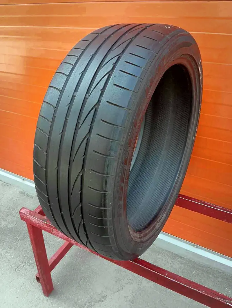 Б/у шина 235/45 R20 Bridgestone Dueler H/P Sport