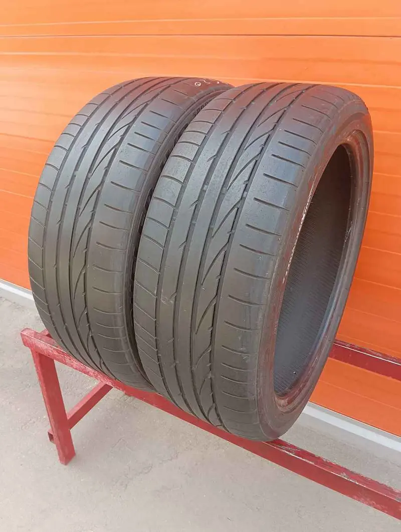 Пара б/у шин 235/45 R20 Bridgestone Dueler H/P Sport