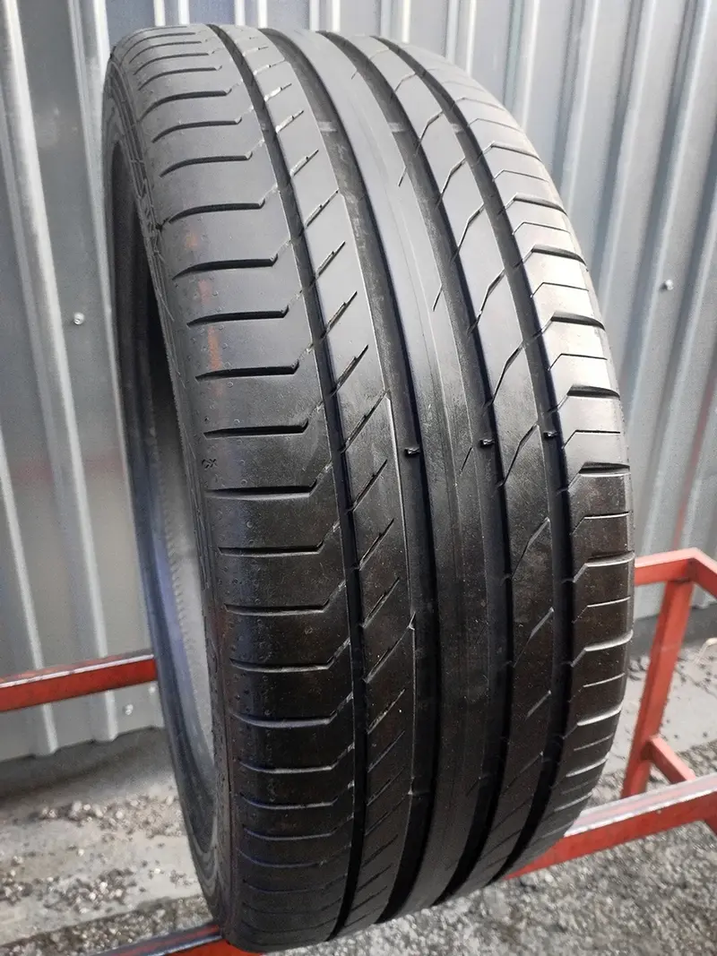 Б/у шина 235/45 R20 Continental ContiSportContact 5 SUV