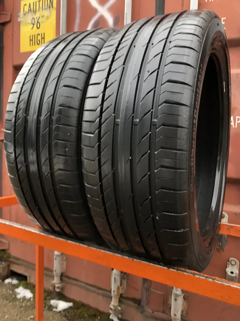 Пара б/у шин 235/45 R20 Continental ContiSportContact 5 SUV