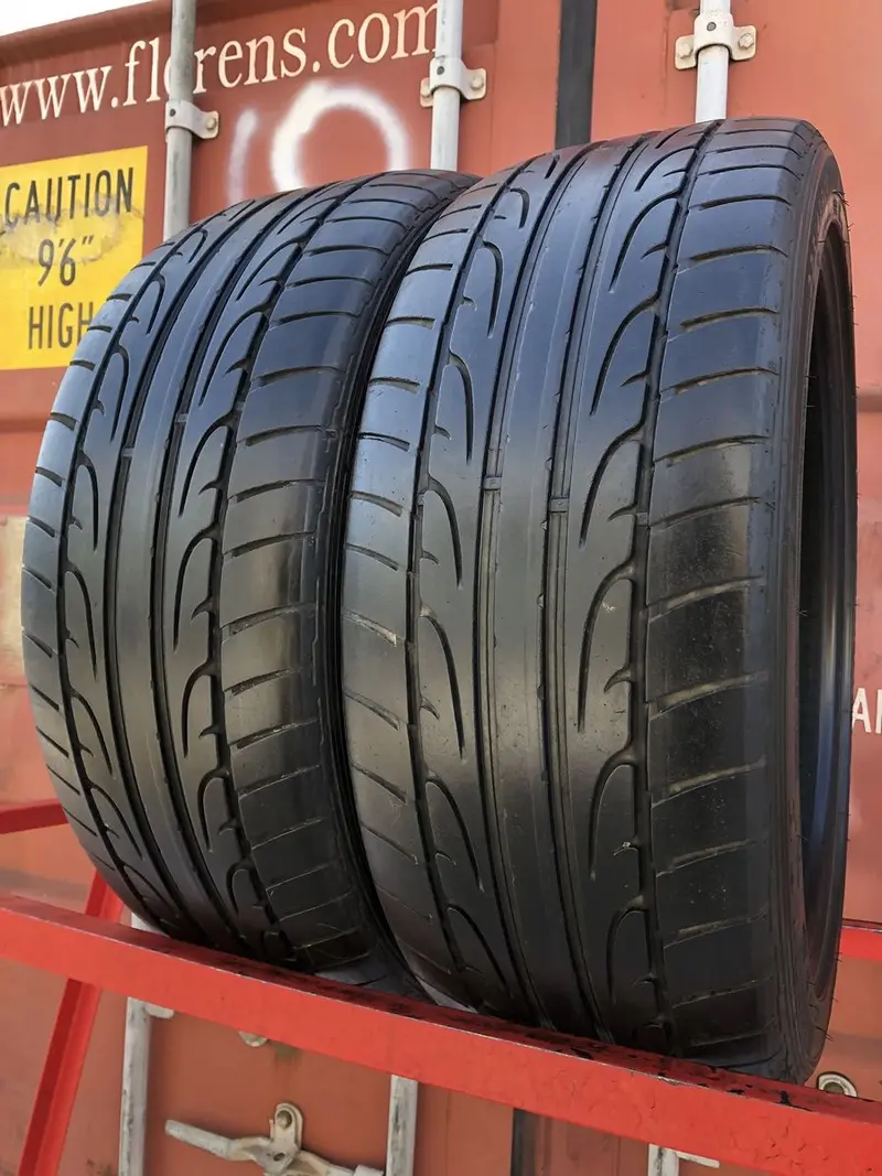 Пара б/у шин 235/45 R20 Dunlop SP Sport Maxx