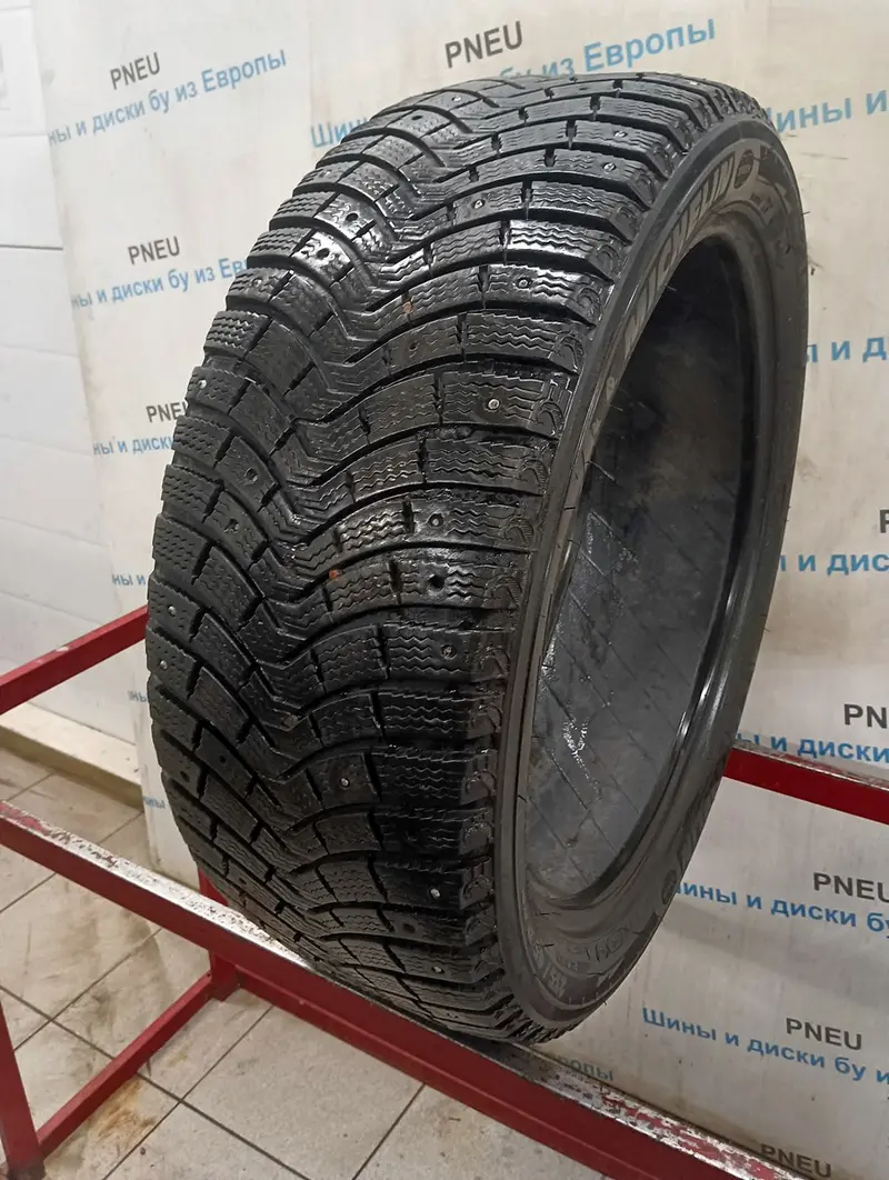 Б/у шина 235/45 R20 Michelin Latitude X-Ice North 2