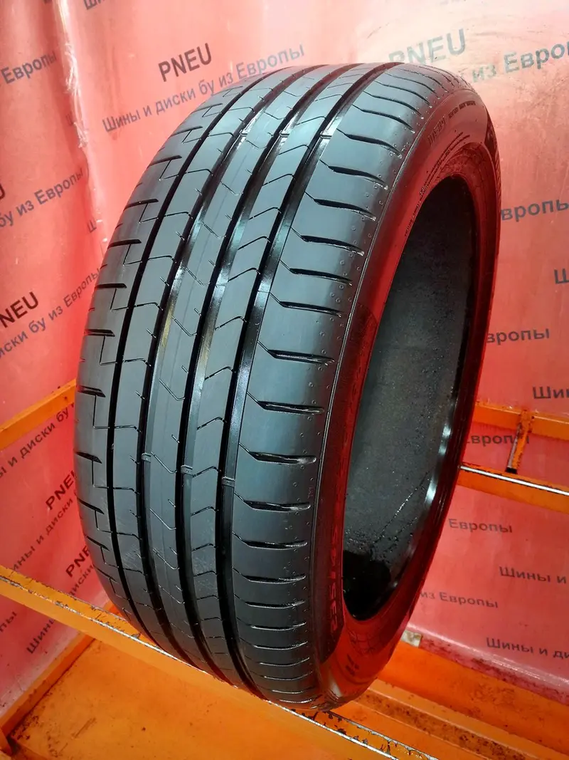 Б/у шина 235/45 R20 Pirelli P Zero PZ4 MO
