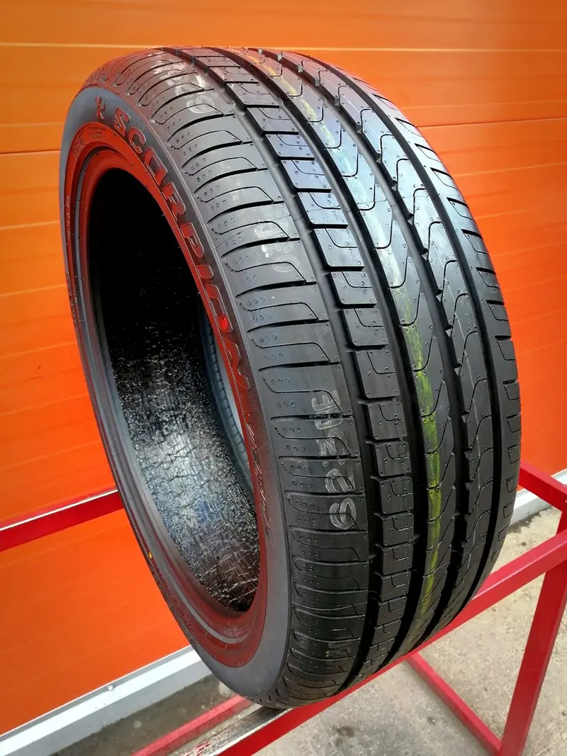 Б/у шина 235/45 R20 Pirelli Scorpion Verde