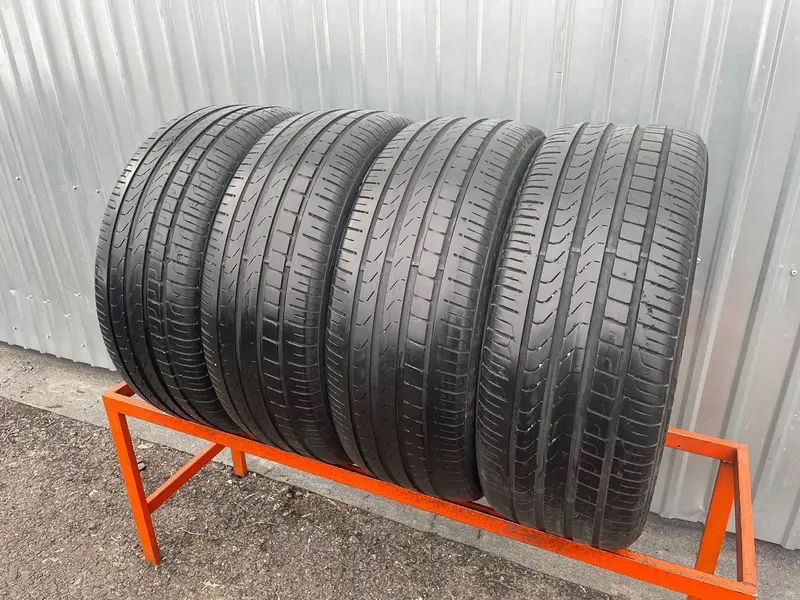 Комплект б/у шин 235/45 R20 Pirelli Scorpion Verde