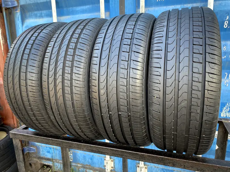 Комплект б/у шин 235/45 R20 Pirelli Scorpion Verde