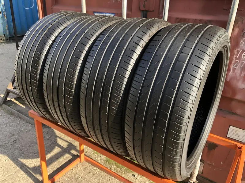 Комплект б/у шин 235/45 R20 Pirelli Scorpion Verde