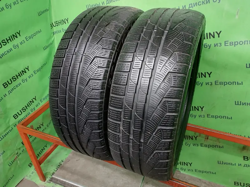 Пара б/у шин 235/45 R20 Pirelli Winter 240 Sottozero 2