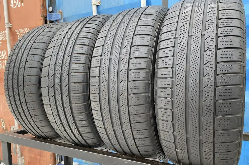Комплект б/у шин 235/50 R17 Continental ContiWinterContact TS 810 Sport