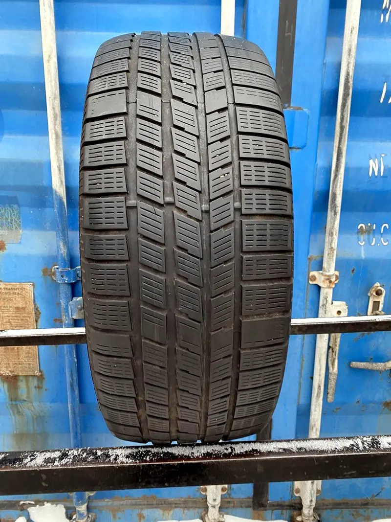 Б/у шина 235/50 R17 Pirelli Winter 210 Snowsport