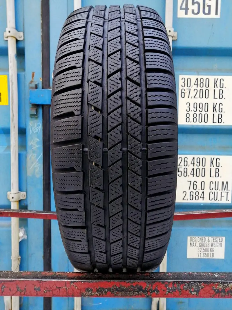 Б/у шина 235/50 R18 Continental ContiCrossContact Winter