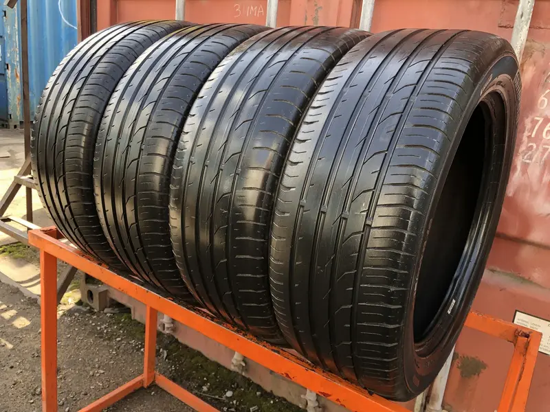 Комплект б/у шин 235/50 R18 Continental ContiPremiumContact 2