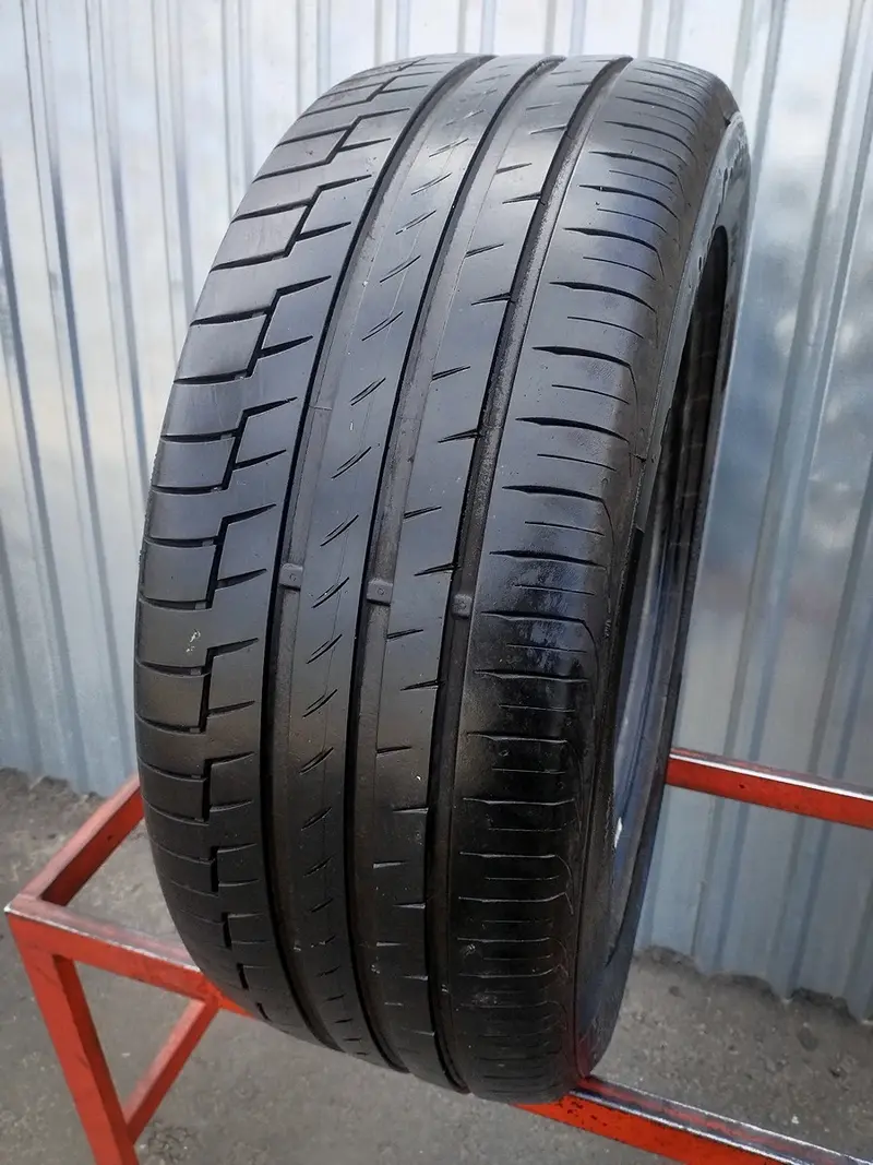 Б/у шина 235/50 R18 Continental PremiumContact 6