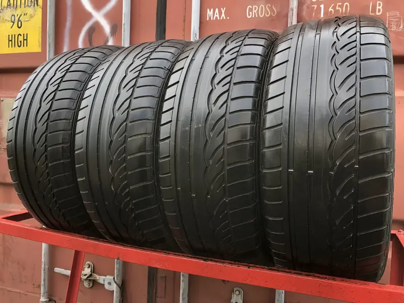 Комплект б/у шин 235/50 R18 Dunlop SP Sport 01