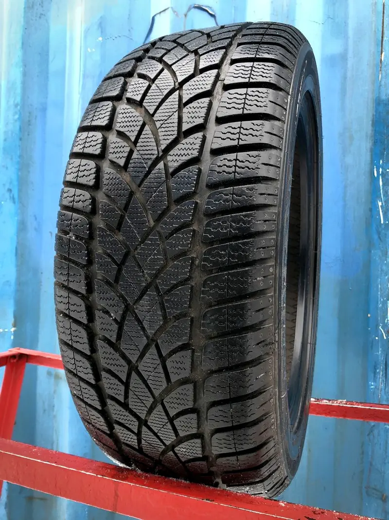 Б/у шина 235/50 R18 Dunlop SP Winter Sport 3D