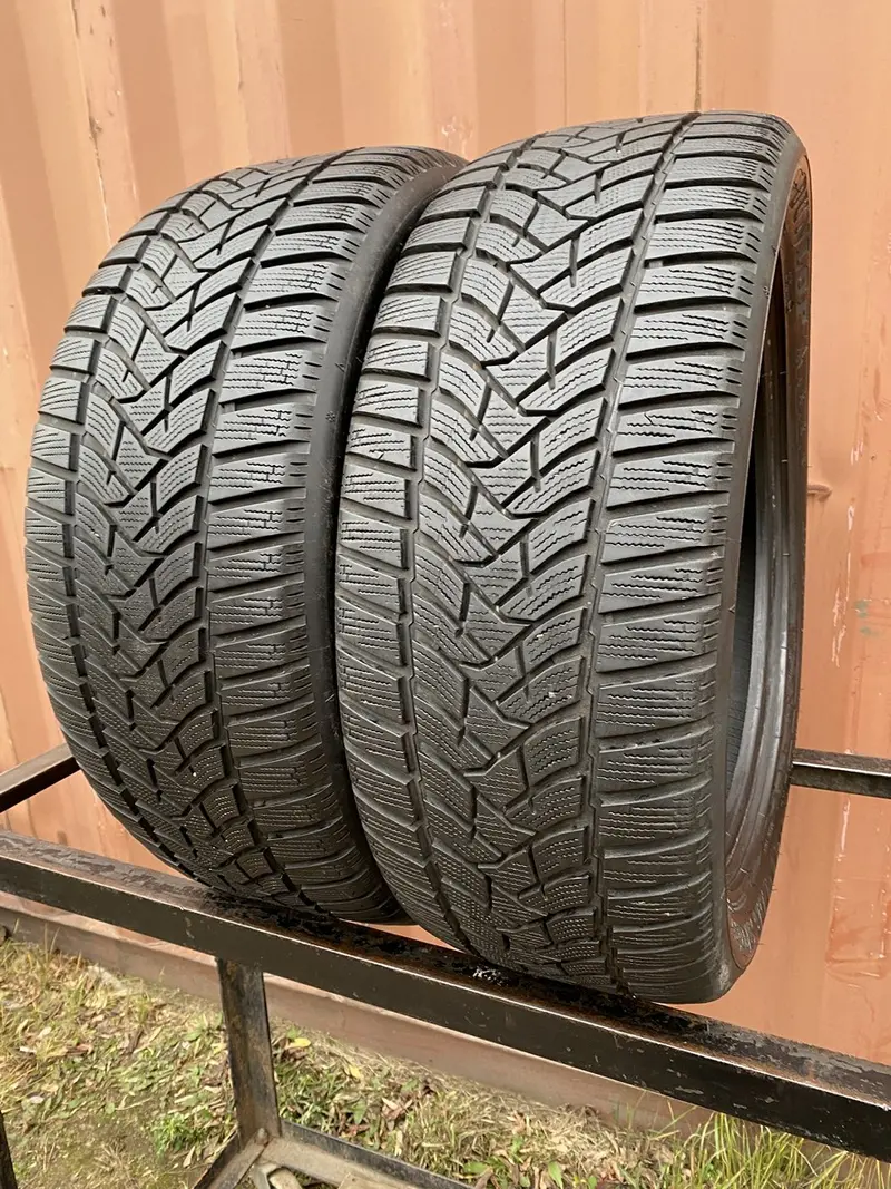 Пара б/у шин 235/50 R18 Dunlop Winter Sport 5