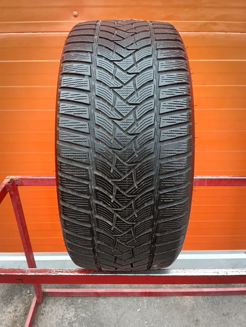 Б/у шина 235/50 R18 Dunlop Winter Sport 5