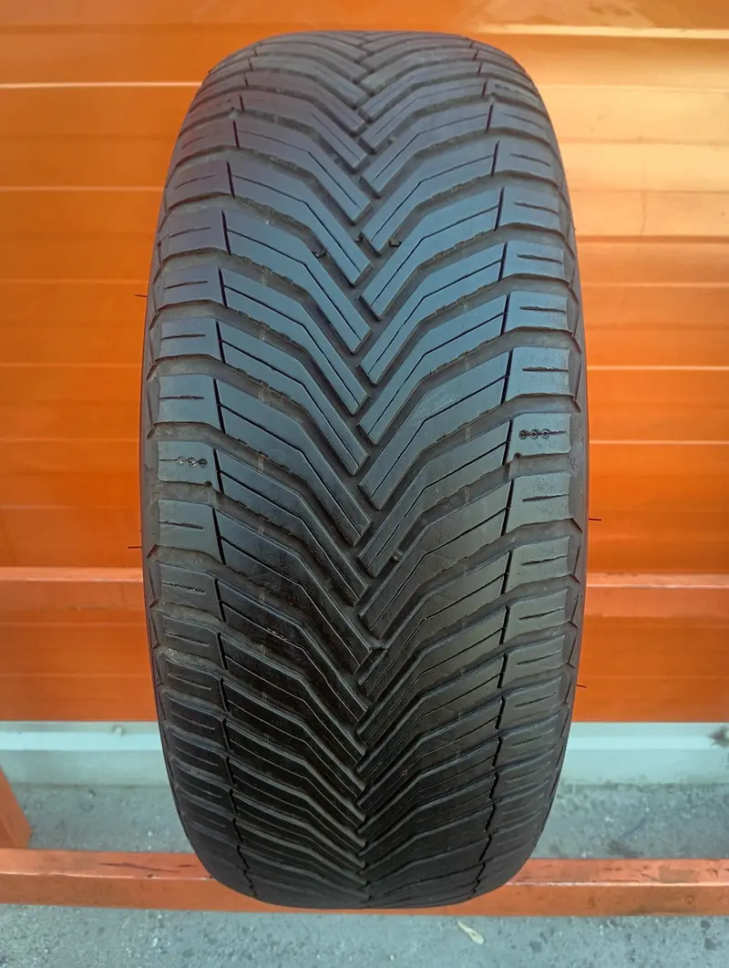 Б/у шина 235/50 R18 Michelin CrossClimate 2