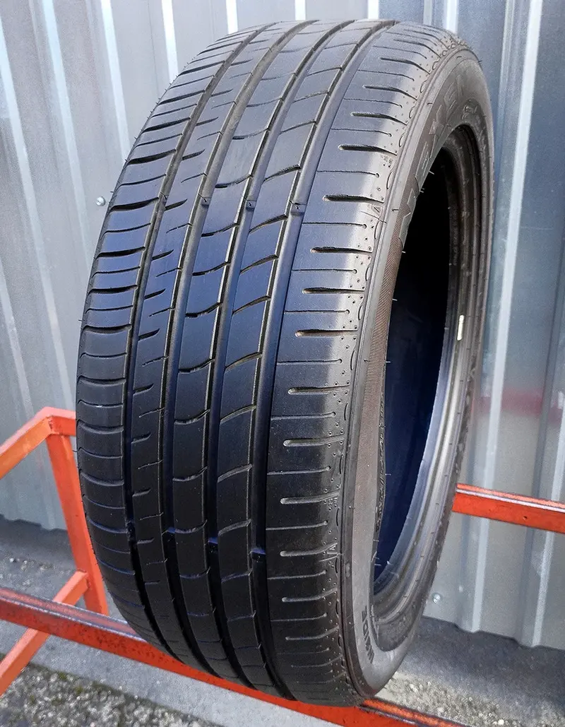 Б/у шина 235/50 R18 Nexen Nfera RU1