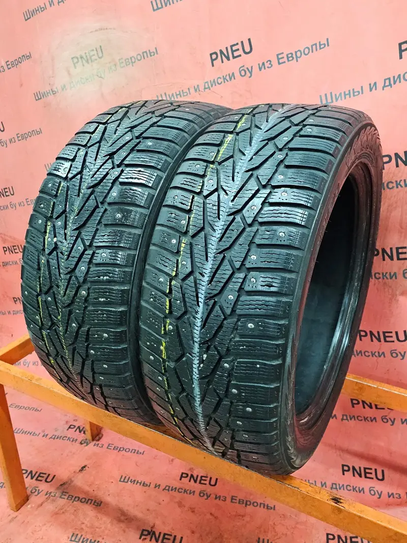 Пара б/у шин 235/50 R18 Nokian Hakkapeliitta 7