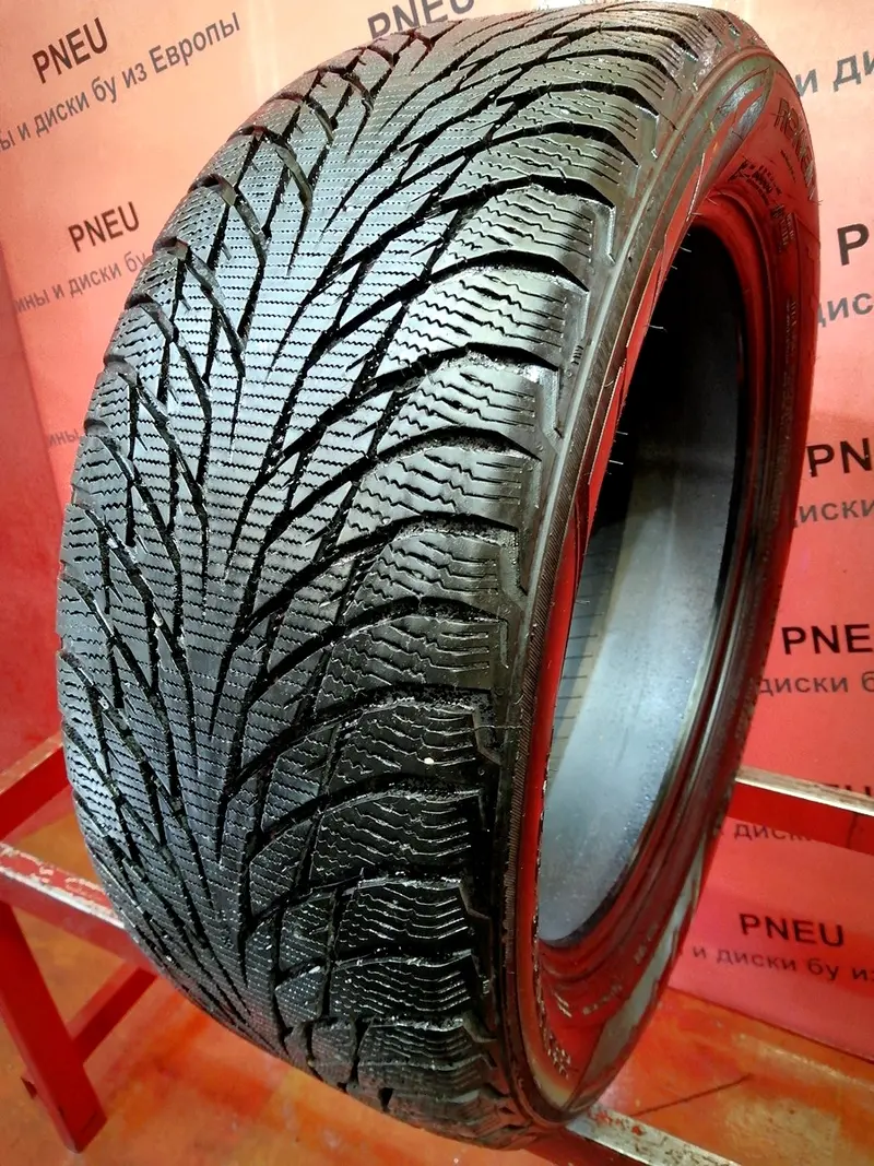 Б/у шина 235/50 R18 Nokian Hakkapeliitta R2
